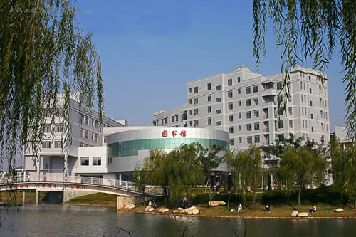 武汉工程大学图书馆